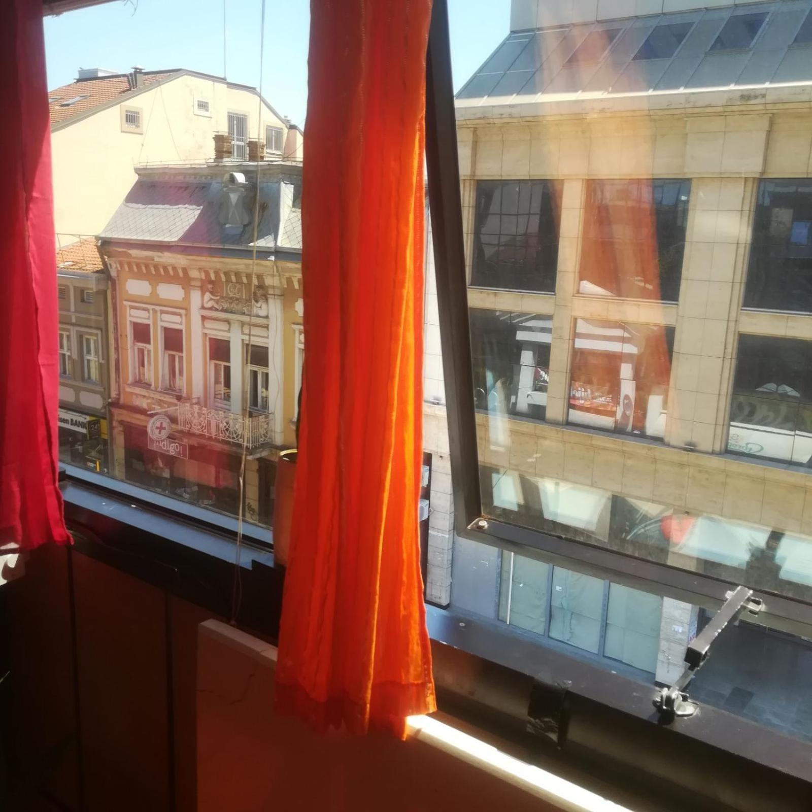 Appartamento Suvi Centar Ni Esterno foto