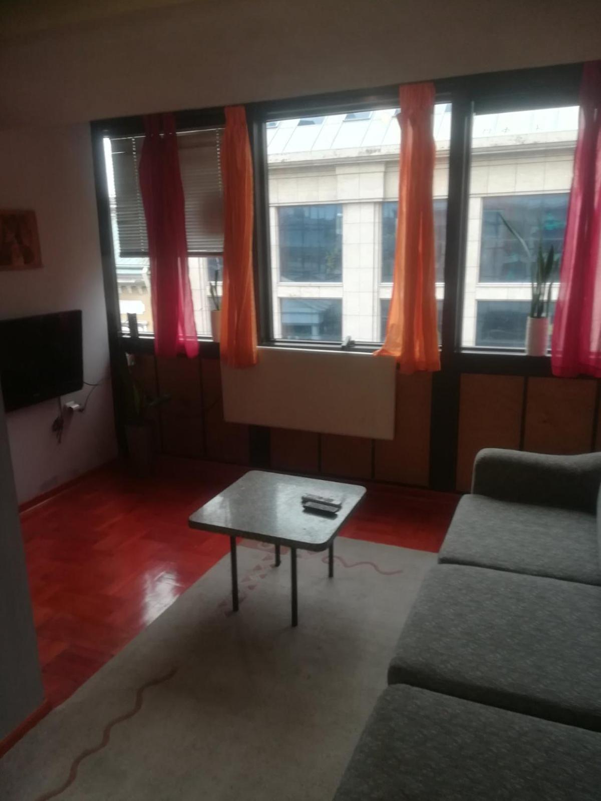 Appartamento Suvi Centar Ni Esterno foto