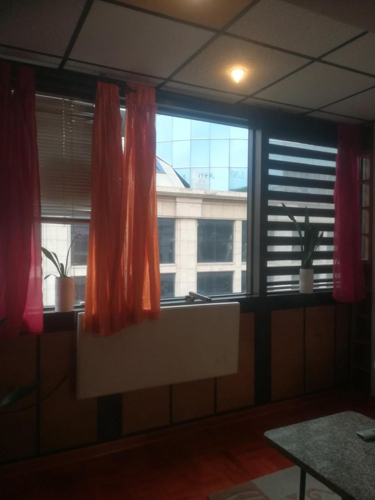 Appartamento Suvi Centar Ni Esterno foto